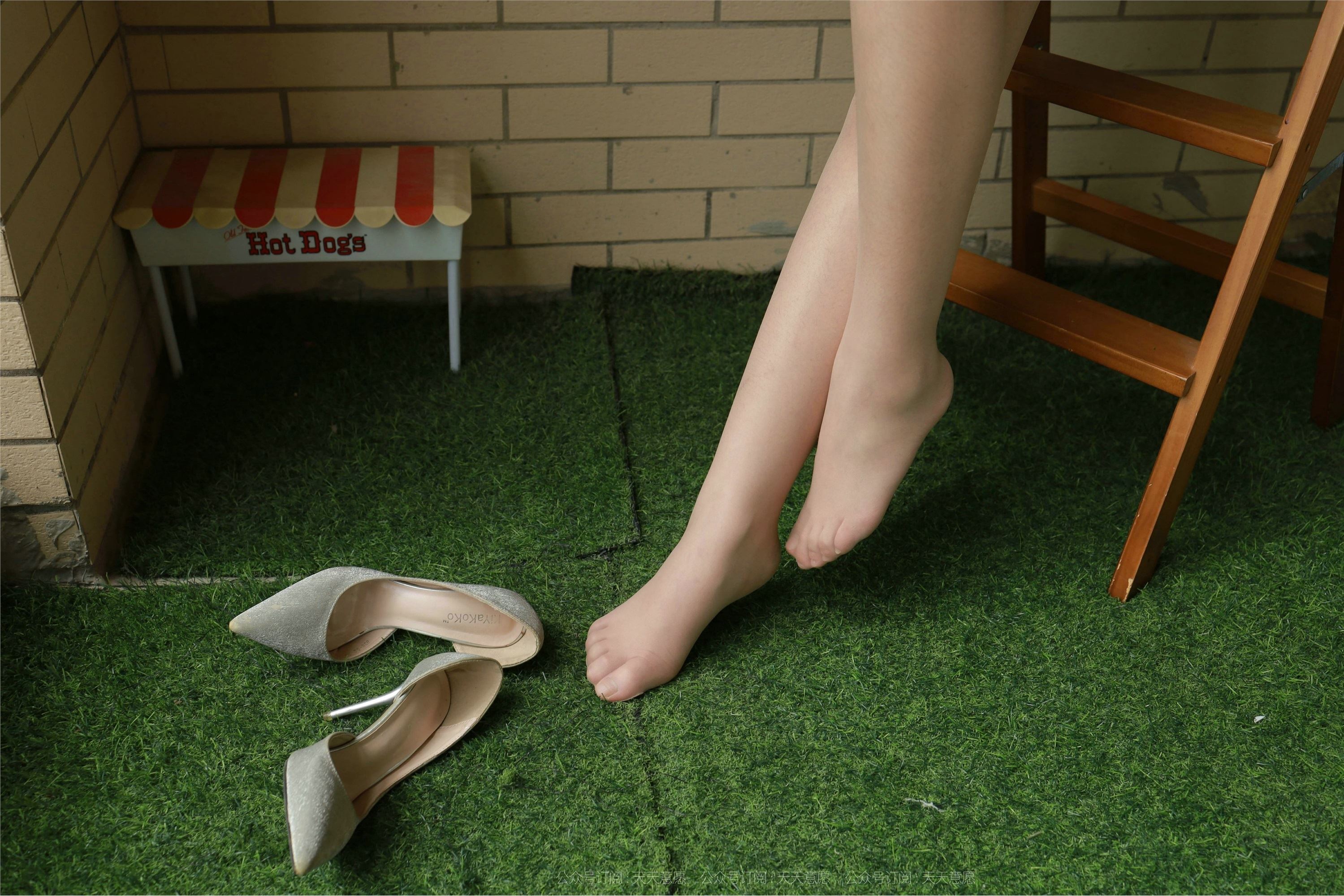 IESS异思趣向  2021.10.14 丝享家947：星星《碎花短裙》